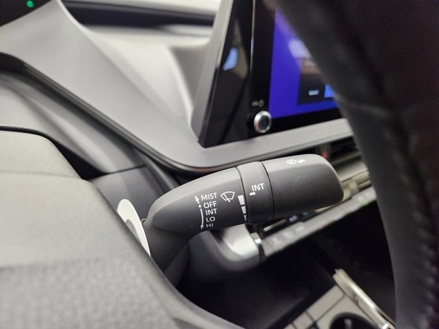 New 2026 Toyota Prius LE image 51