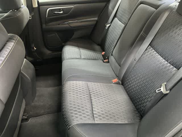 Used 2017 Nissan Altima 2.5 SV FWD image 11