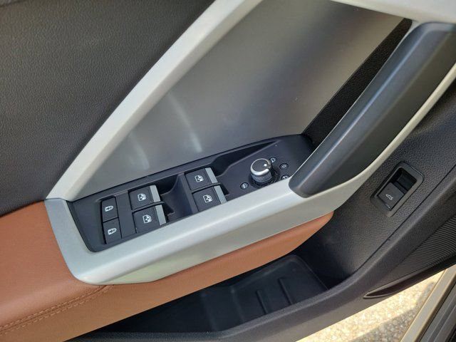 Used 2022 Audi Q3 2.0T Premium image 19