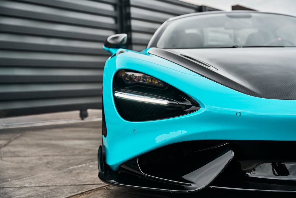 Used 2022 McLaren 765LT RWD image 12