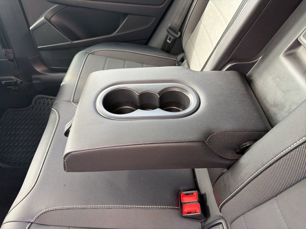 Used 2022 Volkswagen Taos SE image 35