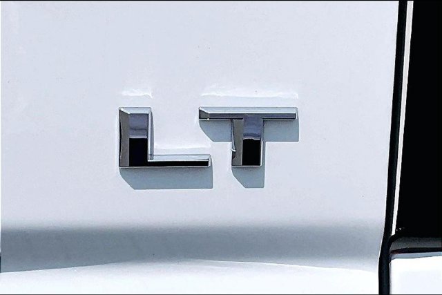 New 2026 Chevrolet Silverado 2500 LT w/ Z71 Chrome Sport Edition AWD/4WD image 9