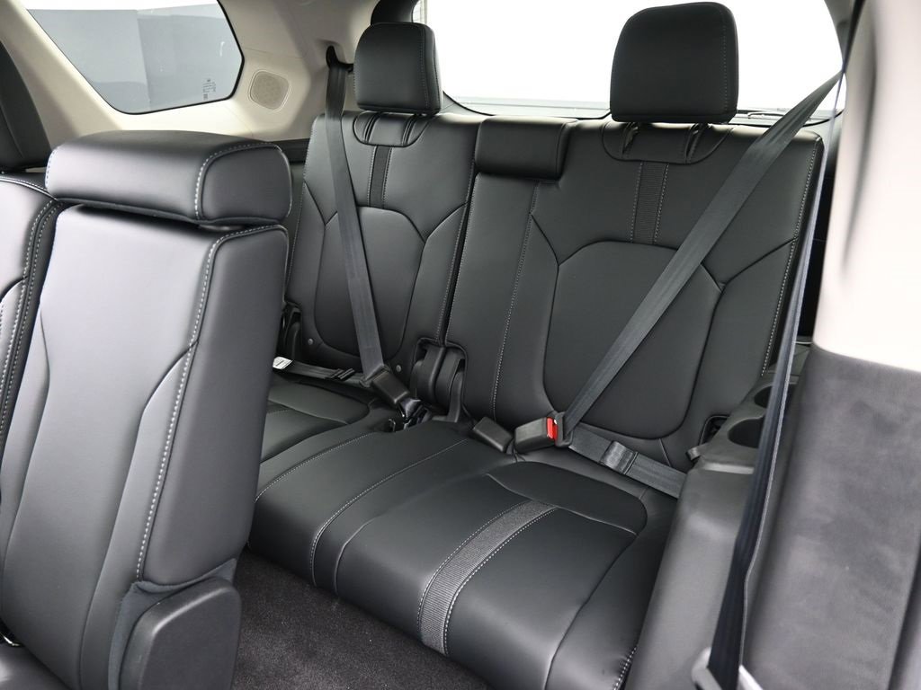 New 2025 Honda Pilot Touring image 37