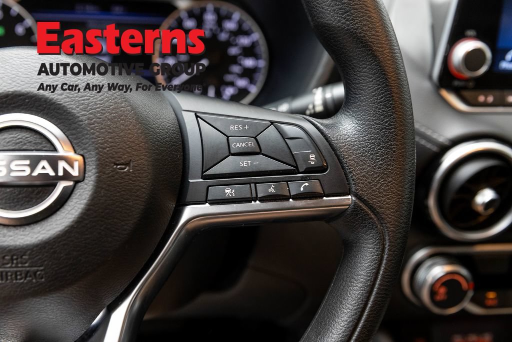 Used 2024 Nissan Sentra SV FWD image 18