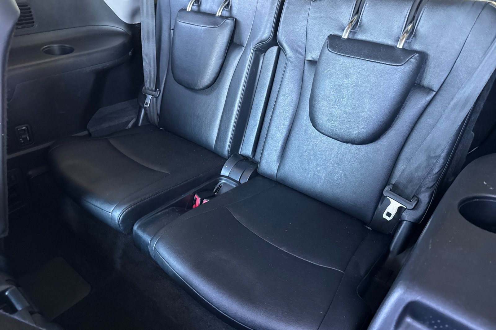 Used 2013 Toyota Highlander 4WD Hybrid w/ Leather Premium Pkg image 33