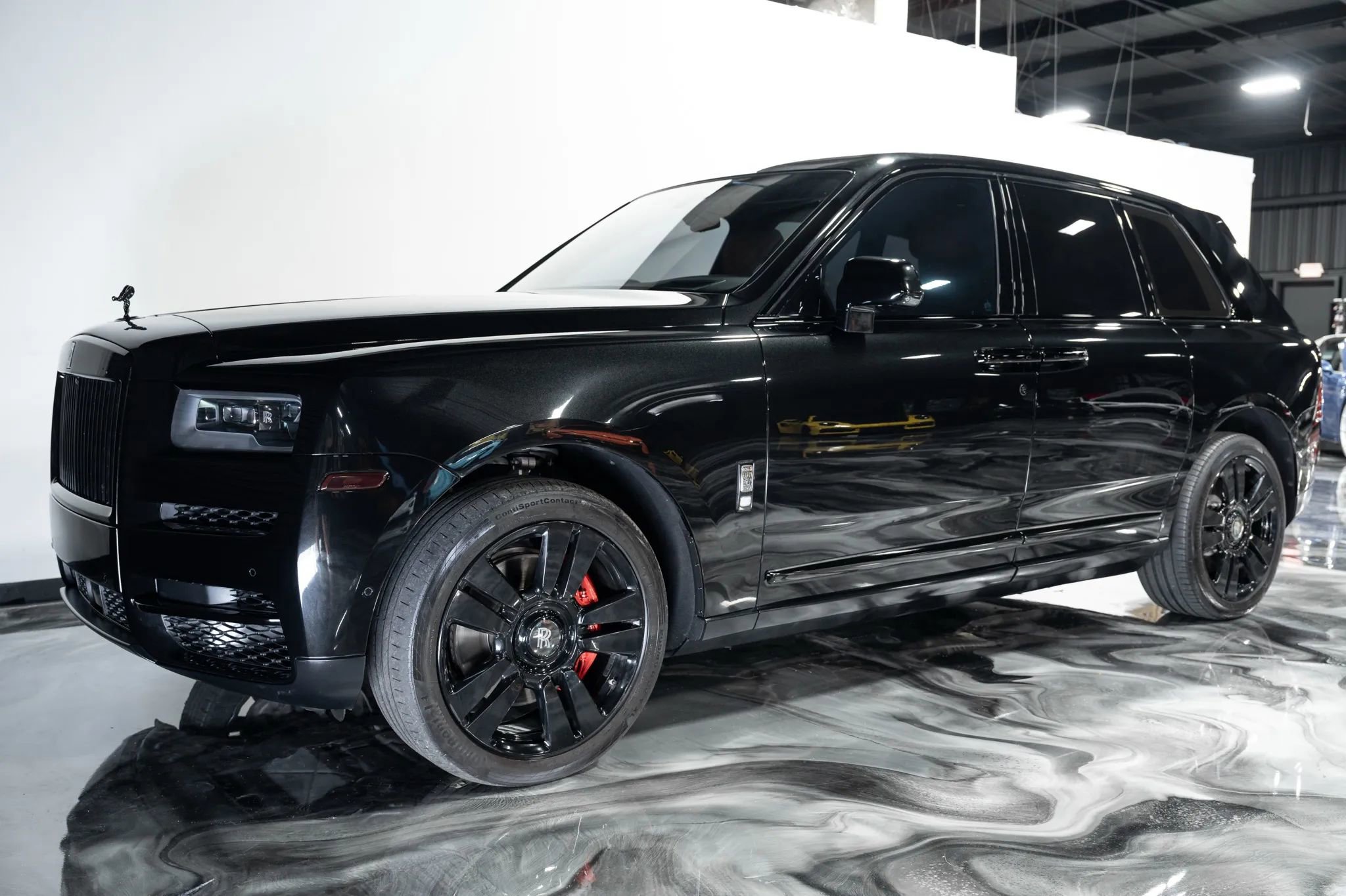 Used 2019 Rolls-Royce Cullinan image 15