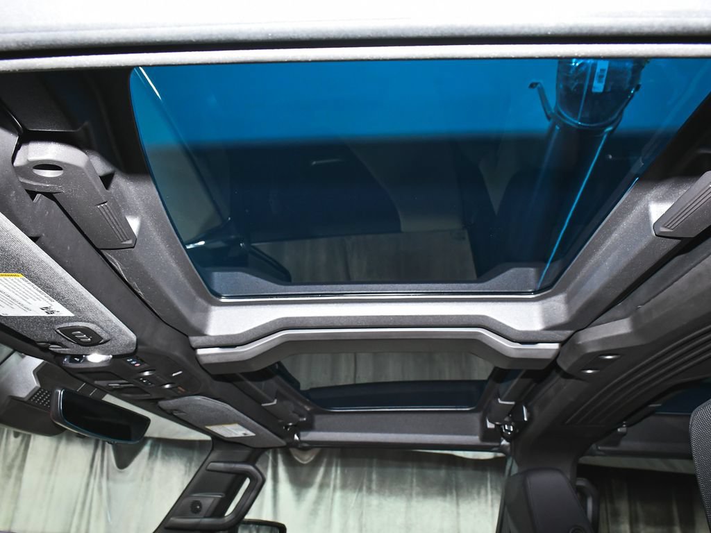 Used 2026 GMC Hummer EV SUV AWD/4WD image 48