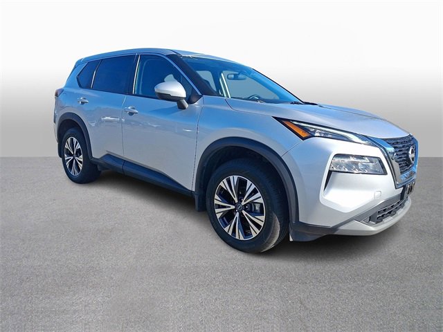 Used 2022 Nissan Rogue SV image 3