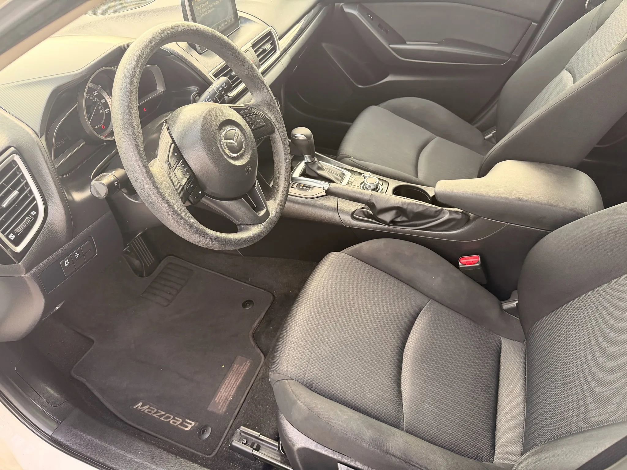 Used 2016 MAZDA MAZDA3 i Sport image 13