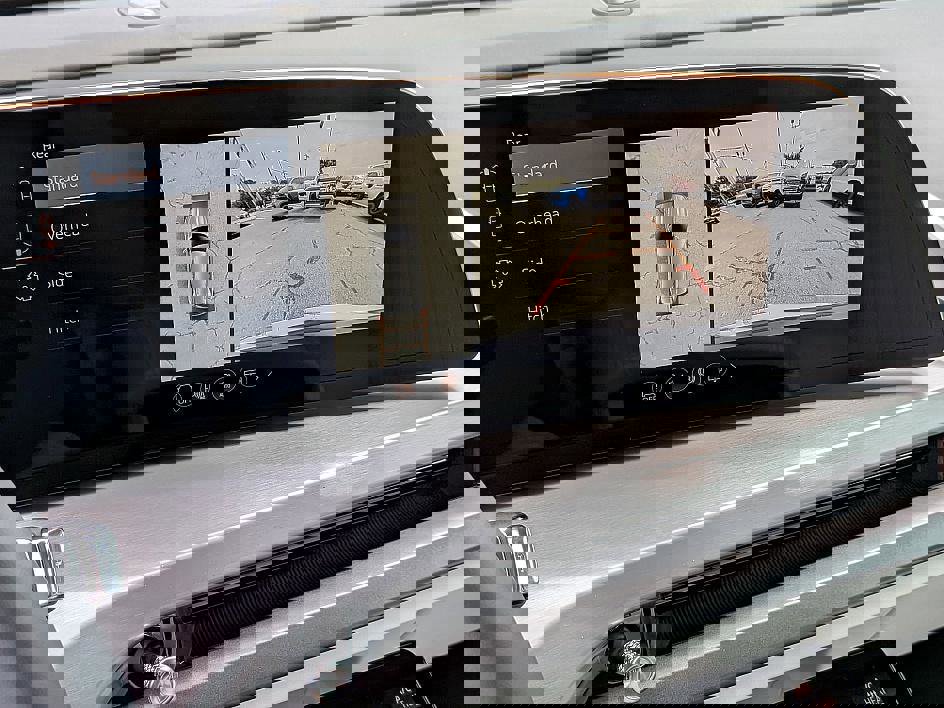 New 2026 Cadillac Vistiq Luxury image 21