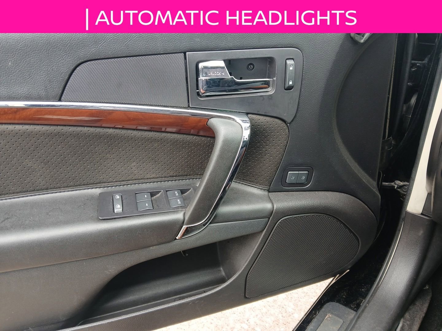 Used 2012 Lincoln MKZ FWD image 11