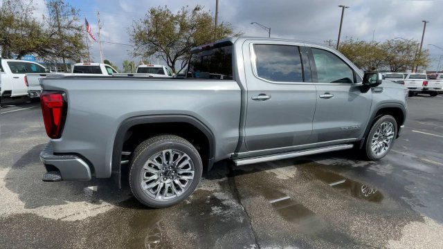 Used 2026 GMC Sierra 1500 Denali Ultimate AWD/4WD image 2