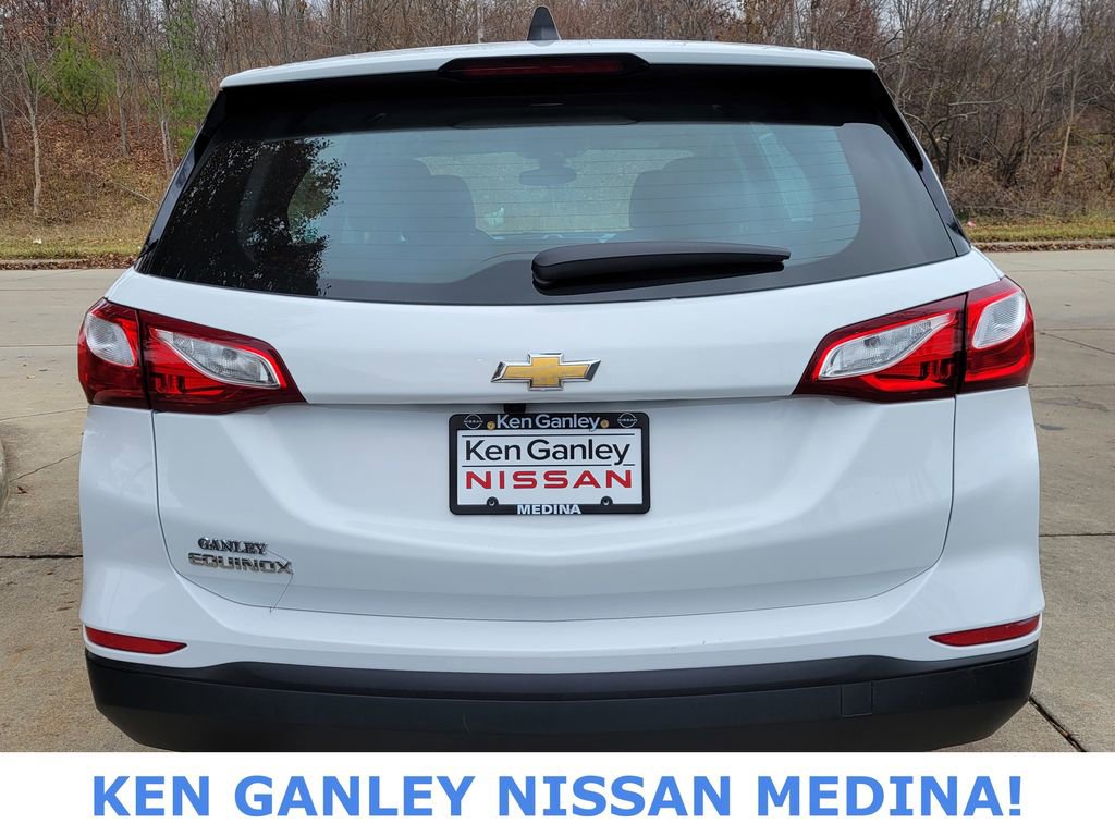 Used 2021 Chevrolet Equinox LS image 4