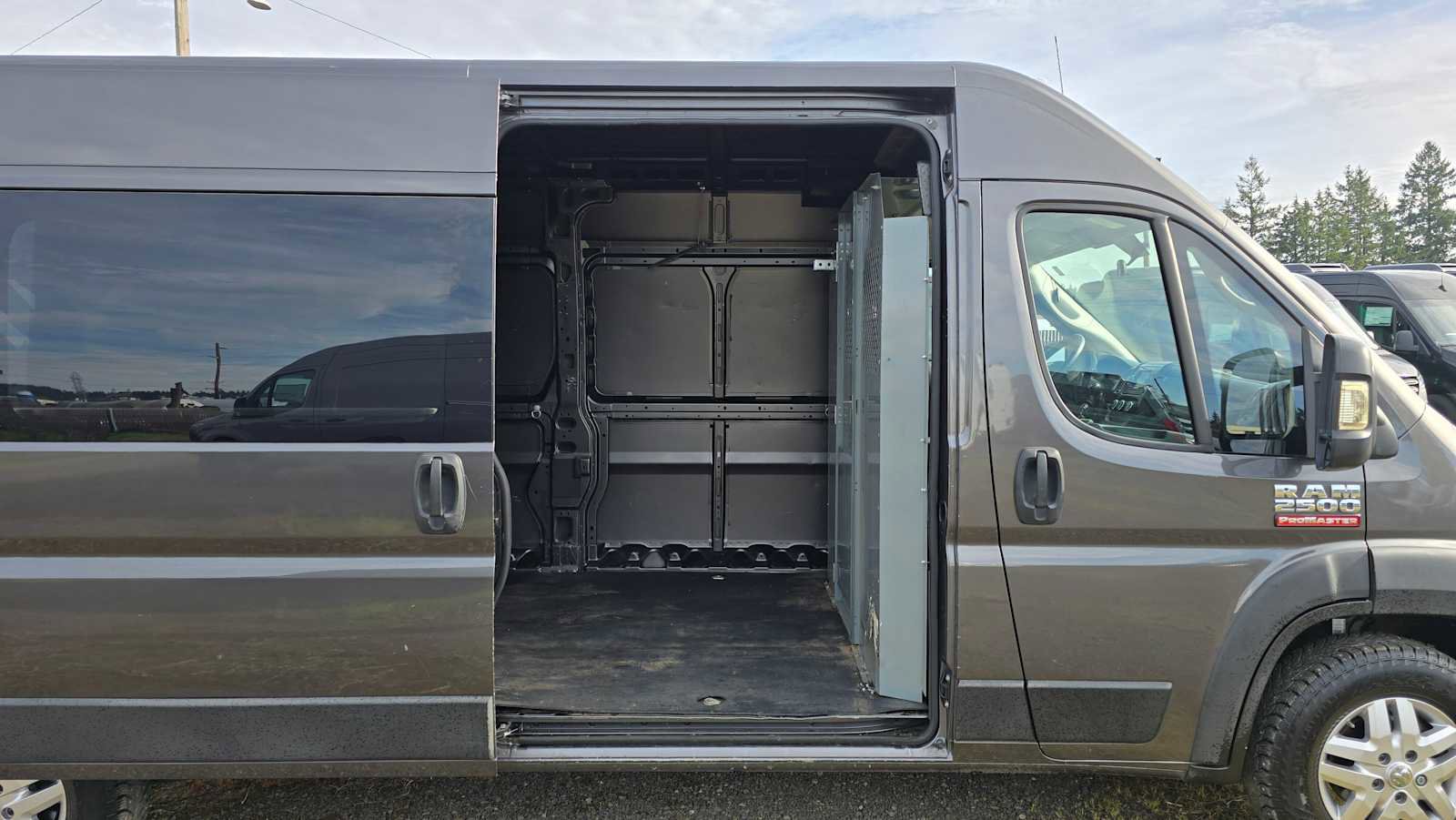 Used 2019 RAM ProMaster 2500 image 13