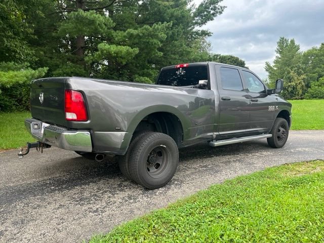 Used 2018 RAM 3500 Tradesman w/ Chrome Appearance Group AWD/4WD image 3