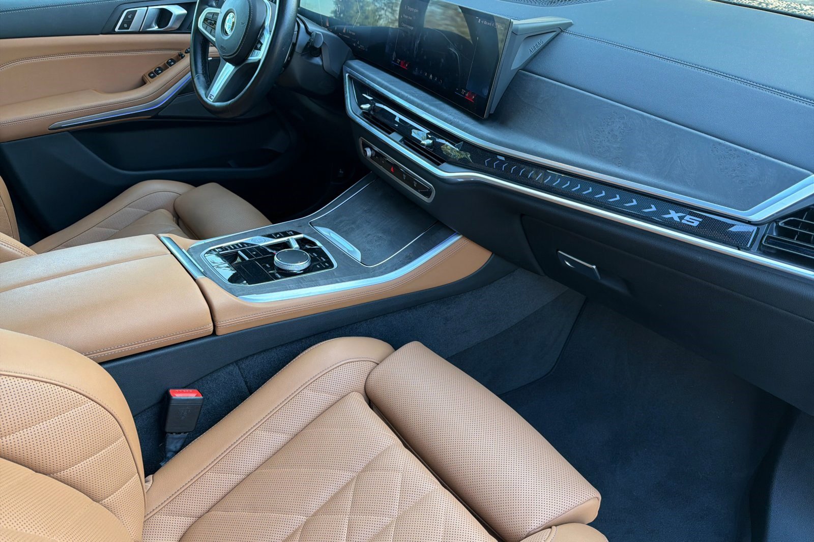 Certified 2024 BMW X5 xDrive40i w/ M Sport Package image 20