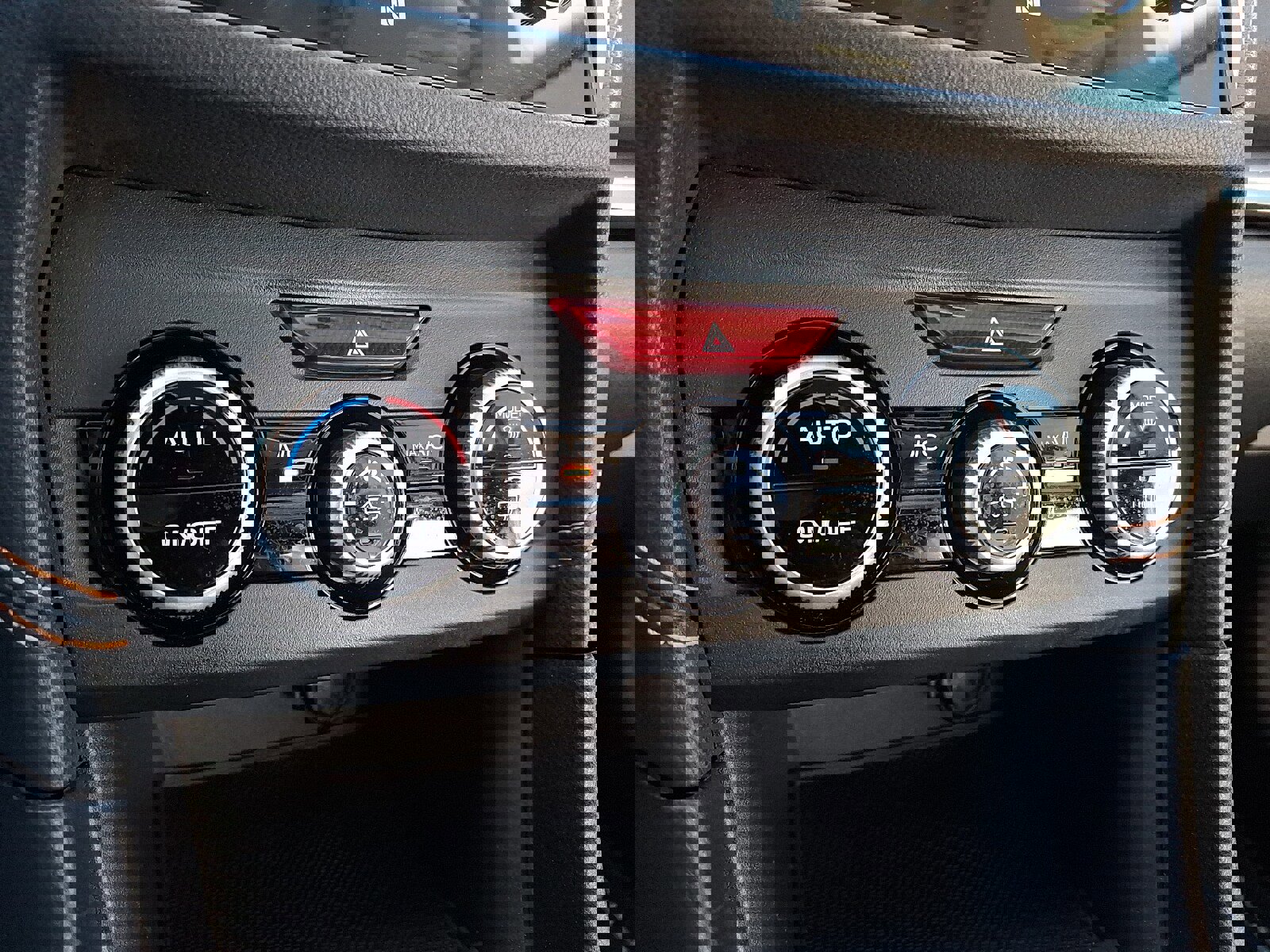 Used 2018 Subaru Crosstrek 2.0i Limited image 16