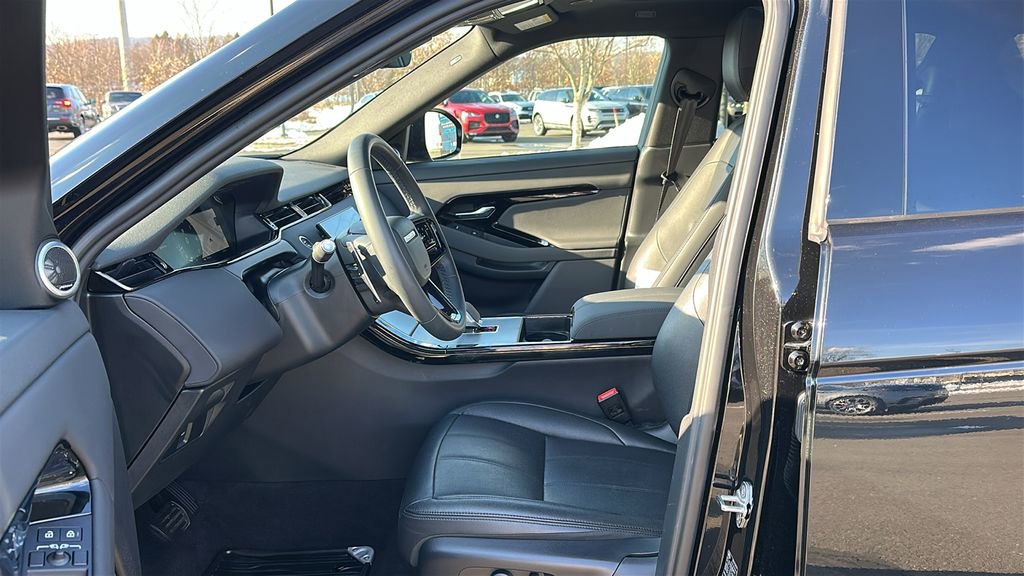 Certified 2024 Land Rover Range Rover Evoque S image 9