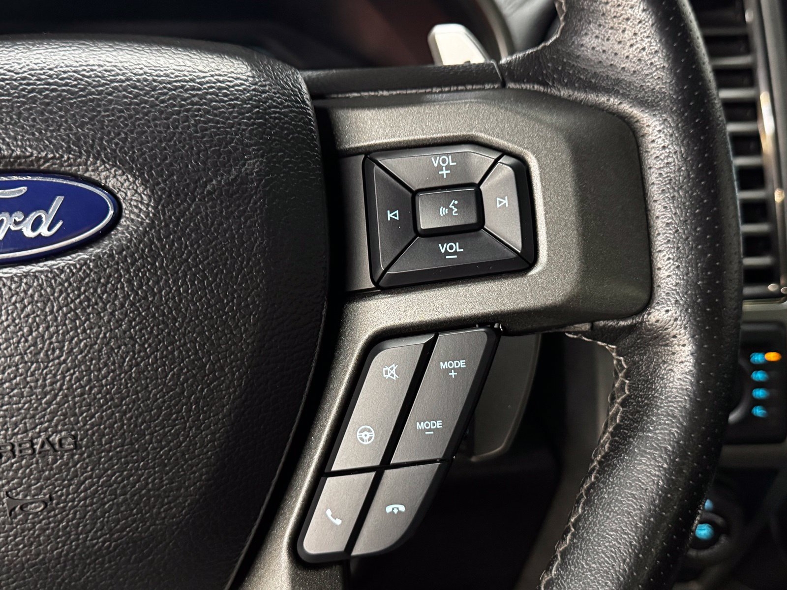 Used 2019 Ford F150 Raptor AWD/4WD image 23