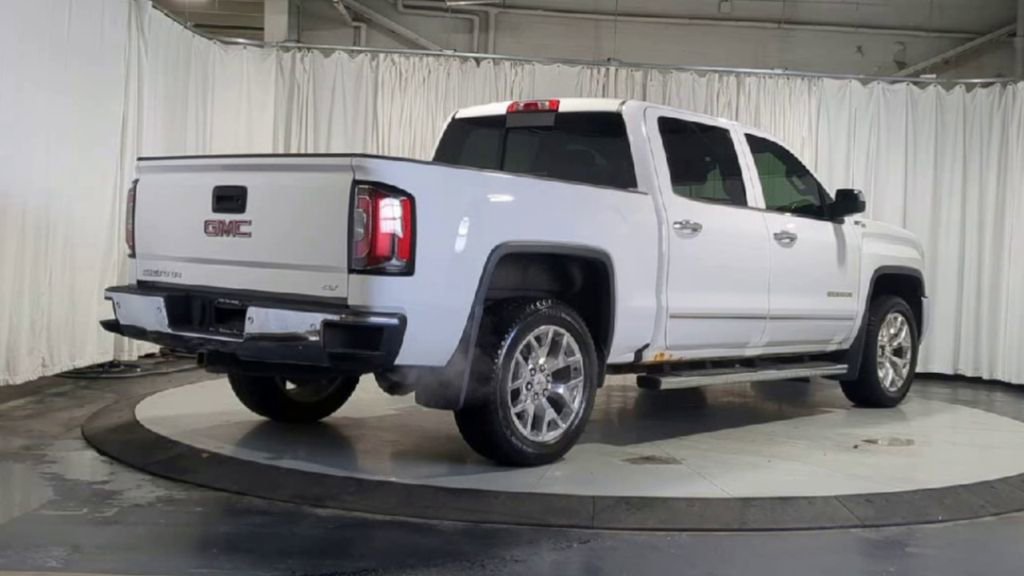 Used 2016 GMC Sierra 1500 SLT w/ SLT Premium Package image 10