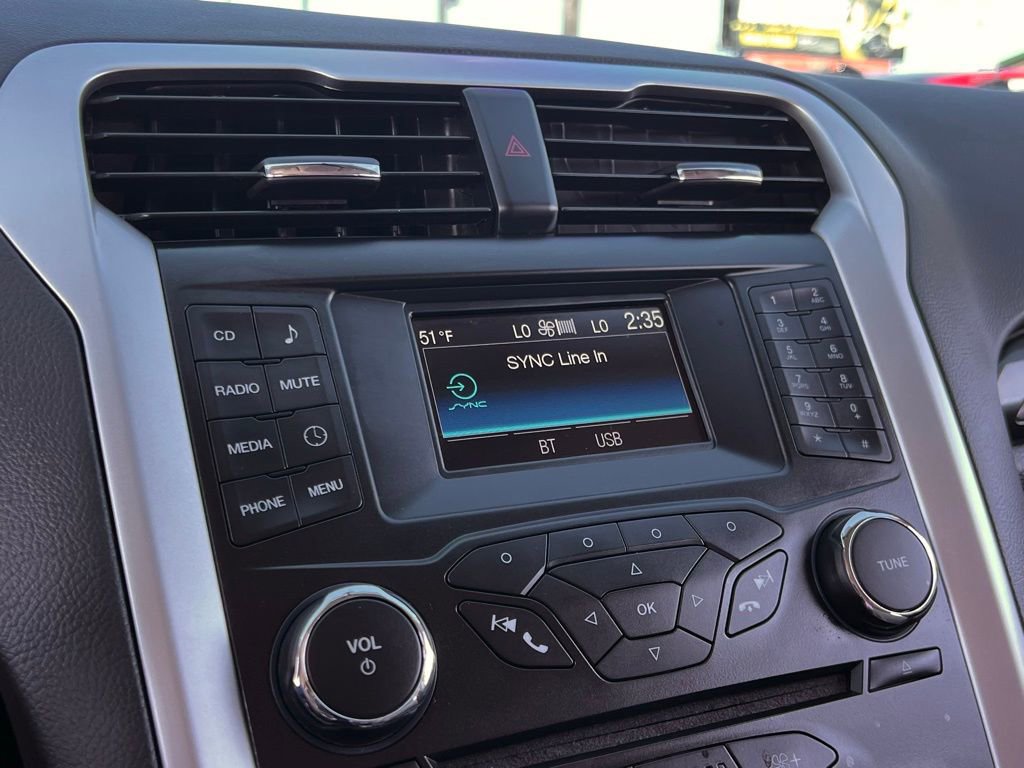 Used 2014 Ford Fusion S image 35