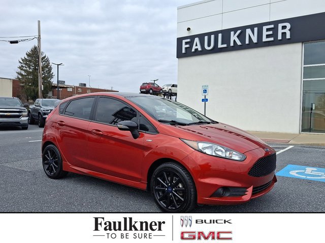 Used 2019 Ford Fiesta ST-Line w/ ST Line Cold Weather Package image 1