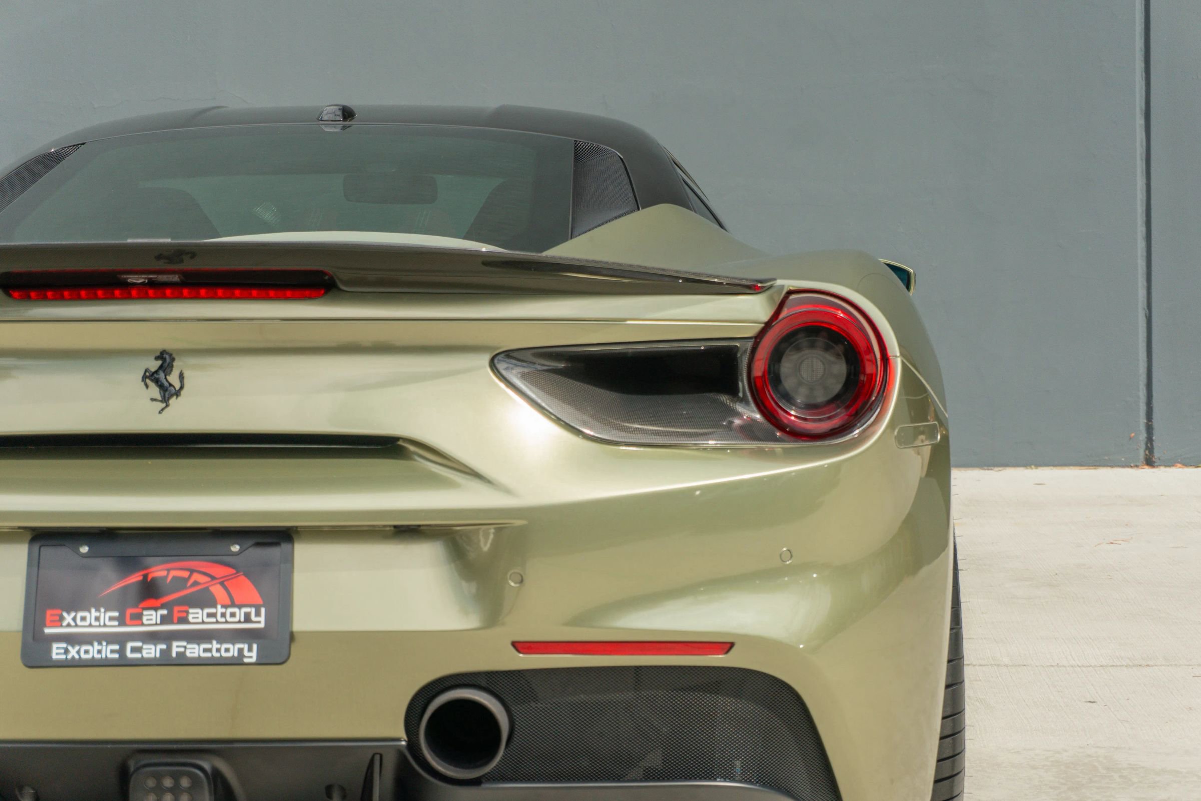 Used 2018 Ferrari 488 GTB image 46