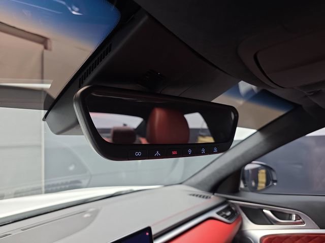 Used 2022 Genesis G70 3.3T Launch Edition image 44