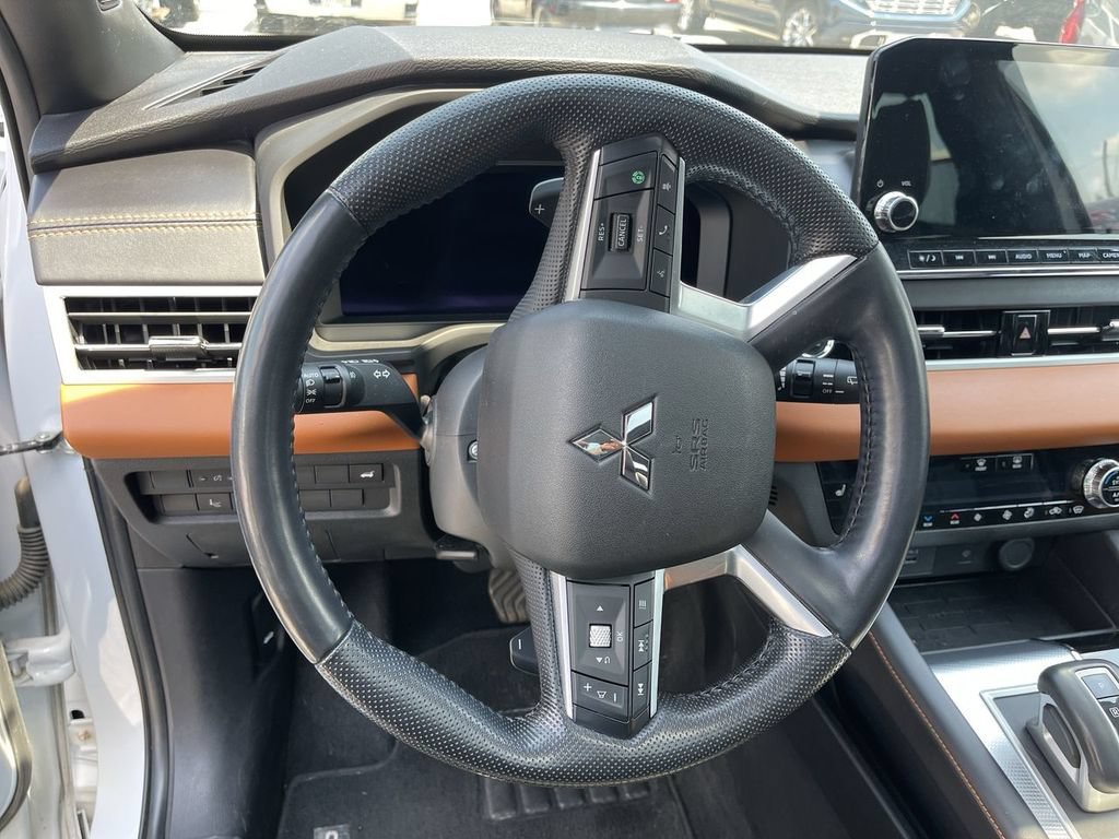 Used 2022 Mitsubishi Outlander SEL AWD/4WD image 6