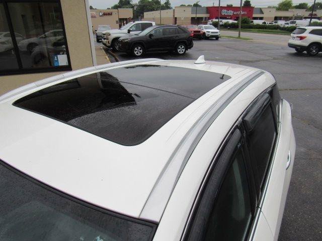 Used 2018 Nissan Murano Platinum w/ Cargo Package AWD/4WD image 6