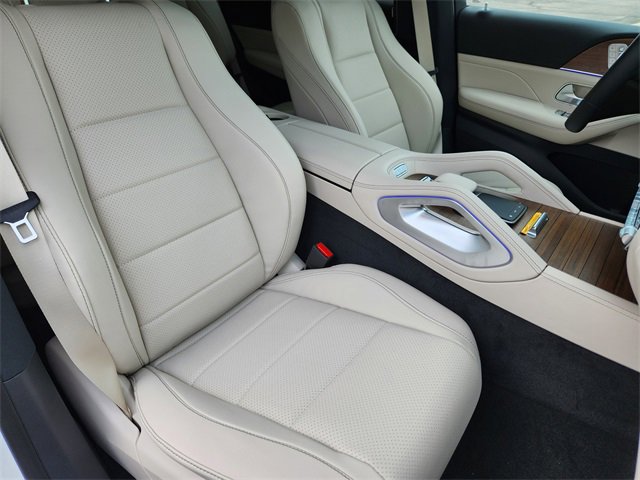 New 2025 Mercedes-Benz GLS 450 4MATIC image 18