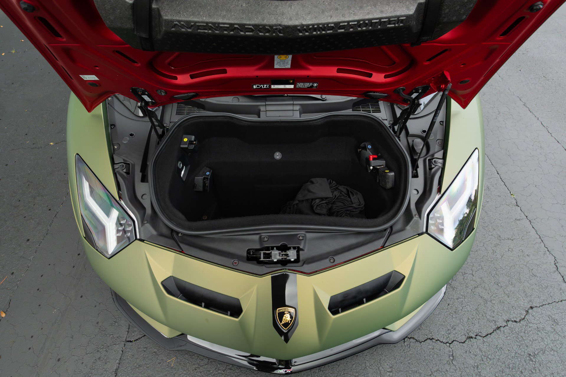 Used 2021 Lamborghini Aventador SVJ AWD/4WD image 81