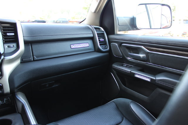 Used 2019 RAM 1500 Laramie AWD/4WD image 46