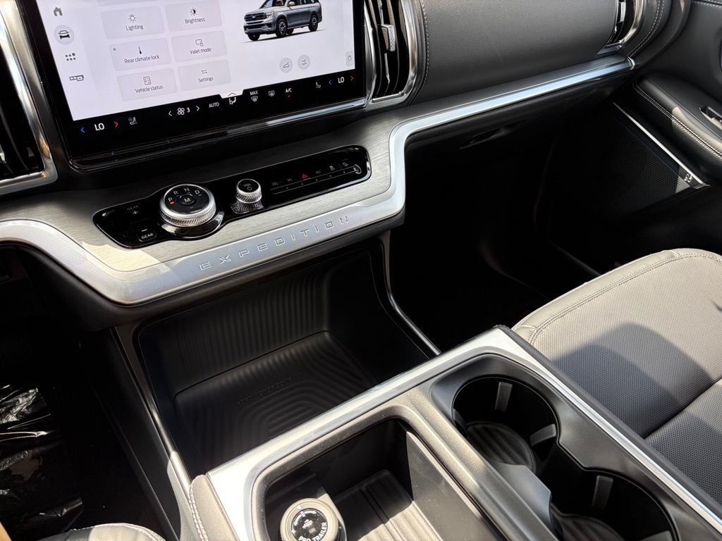 New 2026 Ford Expedition Max Platinum AWD/4WD image 43