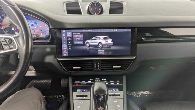Used 2019 Porsche Cayenne image 28