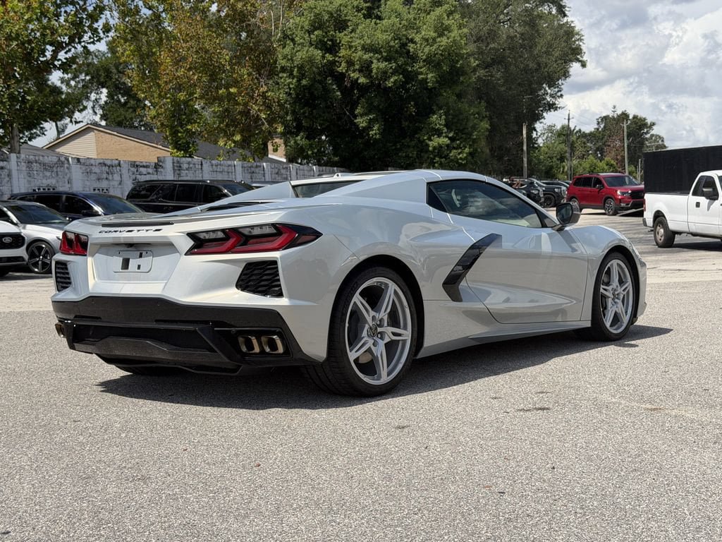 Used 2021 Chevrolet Corvette Stingray Preferred Conv w/ 2LT RWD image 4