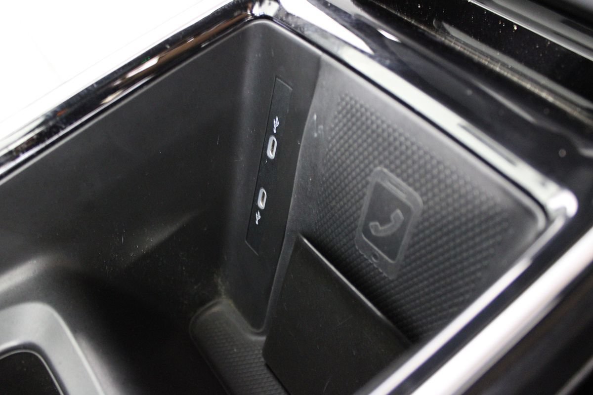 Used 2023 Volkswagen ID.4 Pro RWD image 23