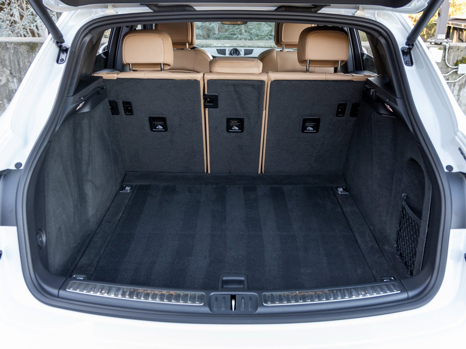 Certified 2023 Porsche Macan S image 43