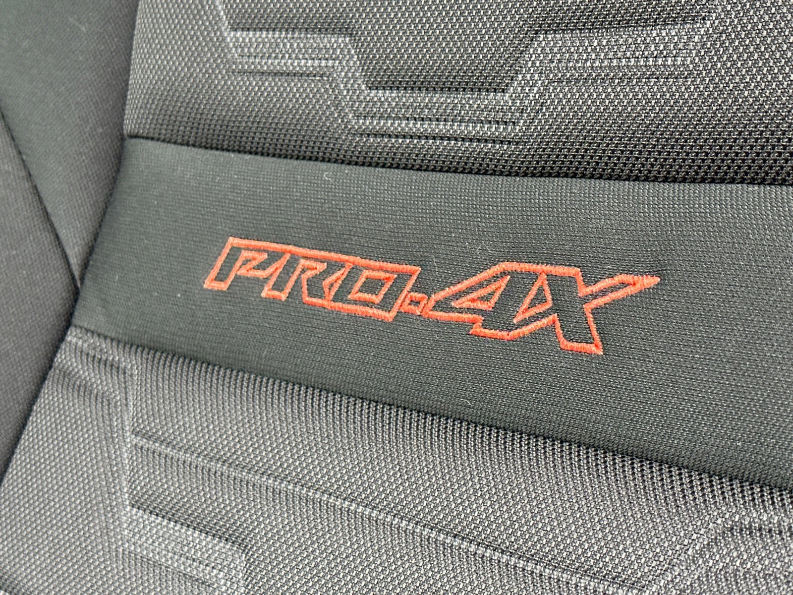 New 2025 Nissan Frontier PRO-4X image 33