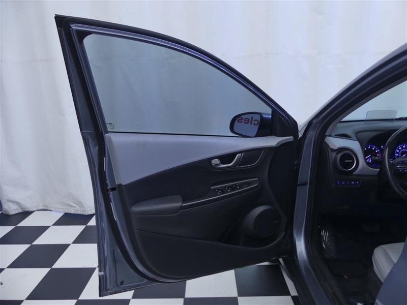 Used 2019 Hyundai Kona Ultimate AWD/4WD image 25