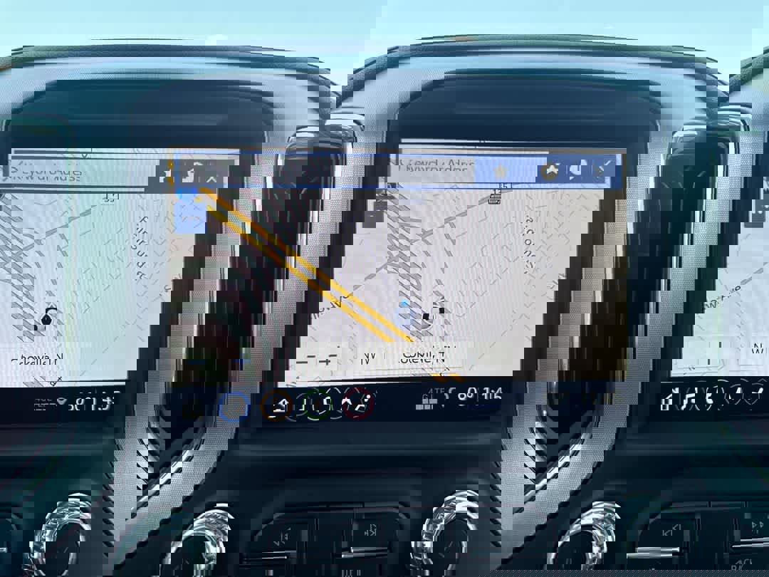 Used 2019 GMC Sierra 1500 SLT w/ SLT Premium Plus Package image 18