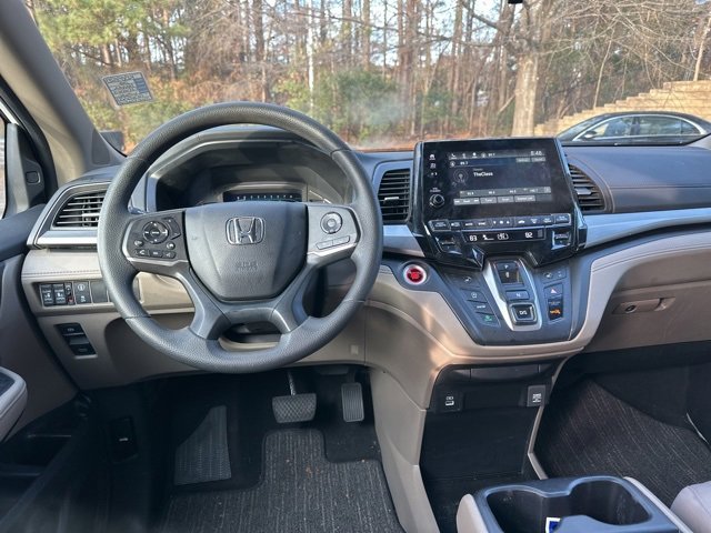 Used 2024 Honda Odyssey EX image 9