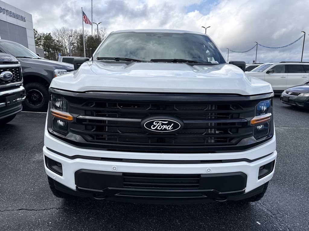 New 2026 Ford F150 XLT w/ Equipment Group 302A MID image 2