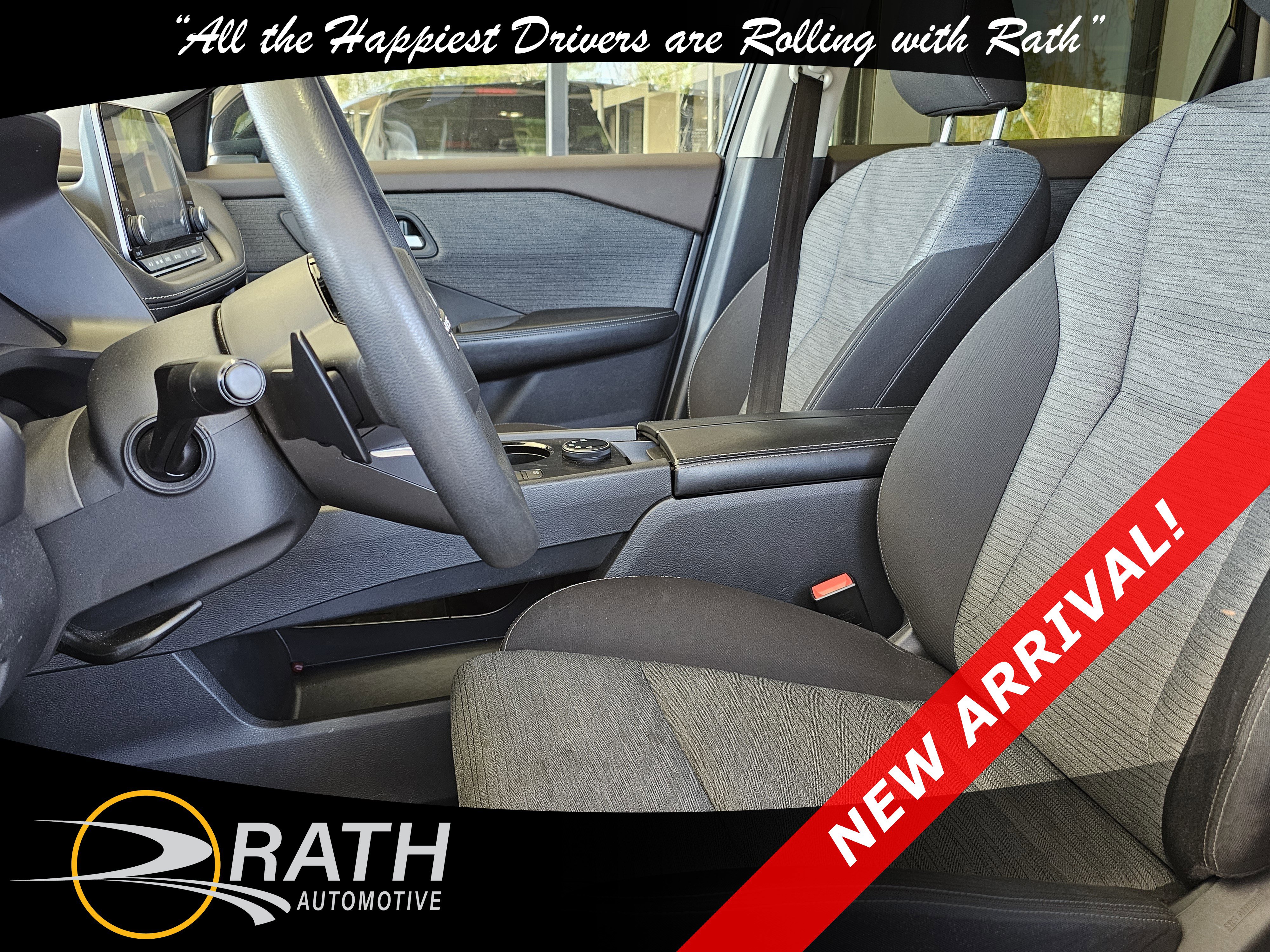 Used 2023 Nissan Rogue SV image 10