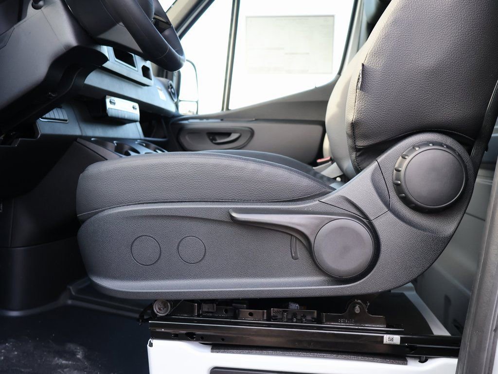 New 2026 Mercedes-Benz Sprinter 144 Cargo image 43