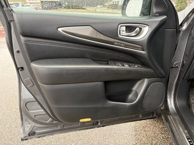 Used 2019 INFINITI QX60 Luxe AWD/4WD image 11