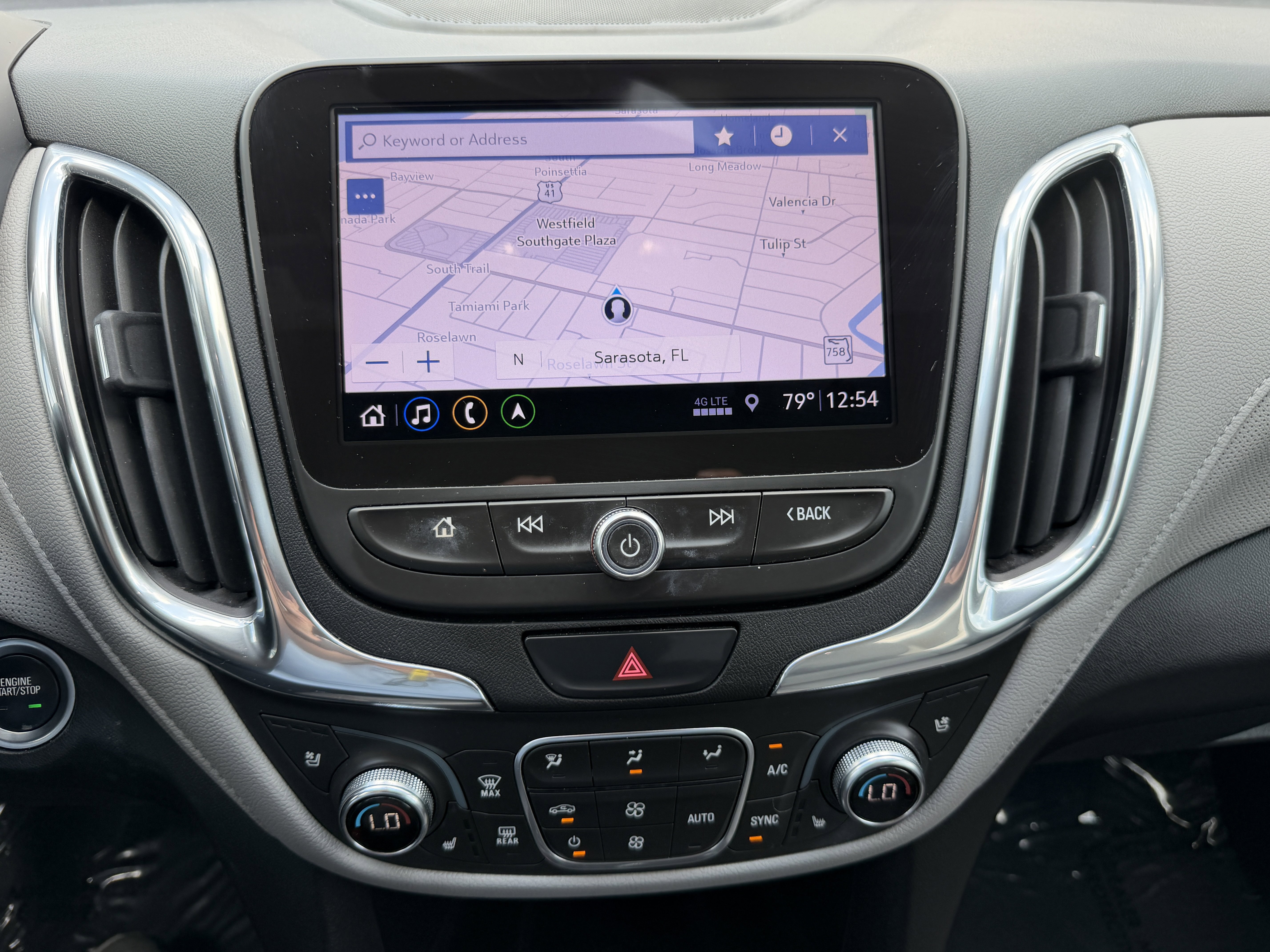 Used 2020 Chevrolet Equinox Premier image 21