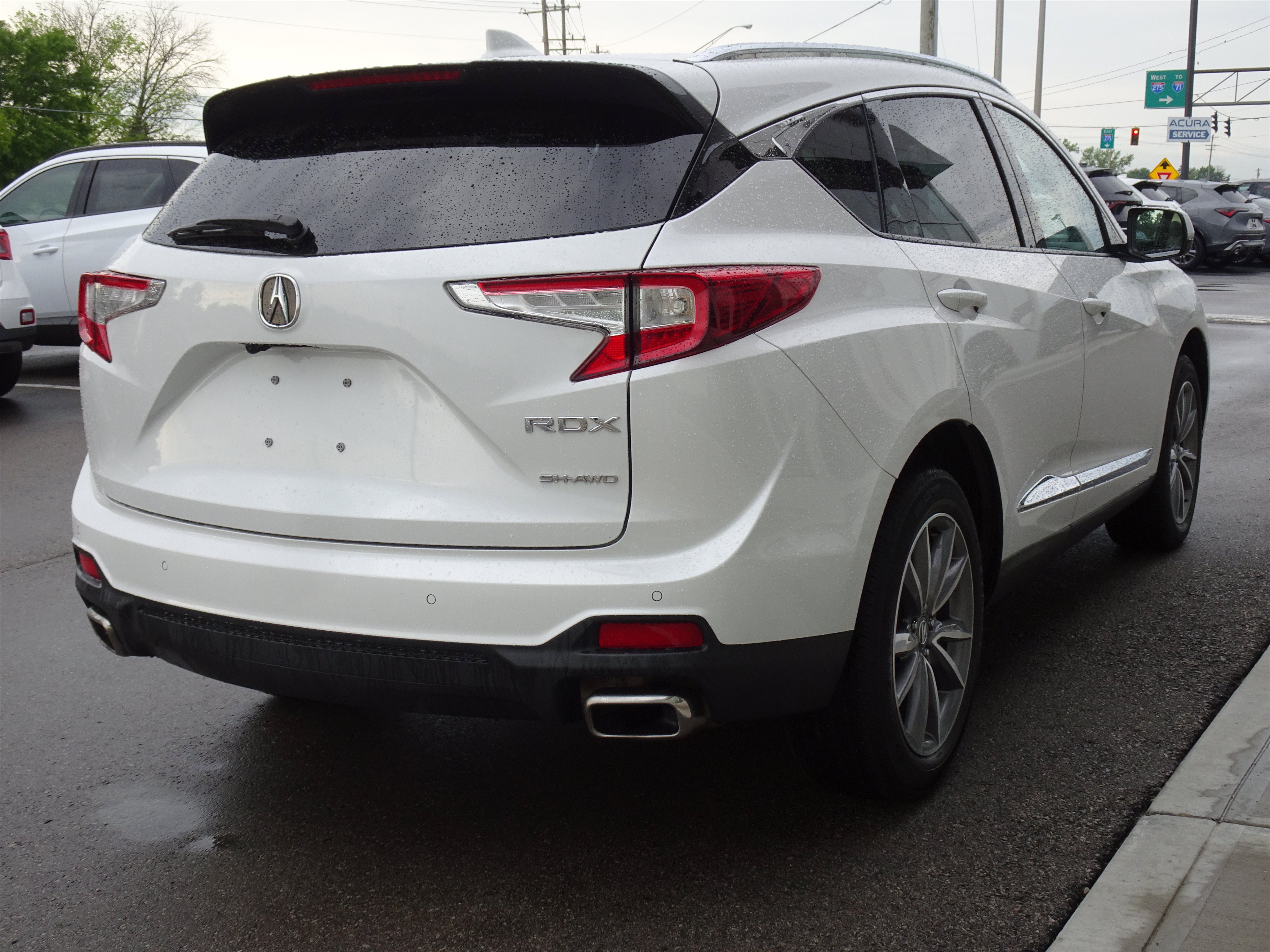 Used 2024 Acura RDX w/ Technology Package AWD/4WD image 5