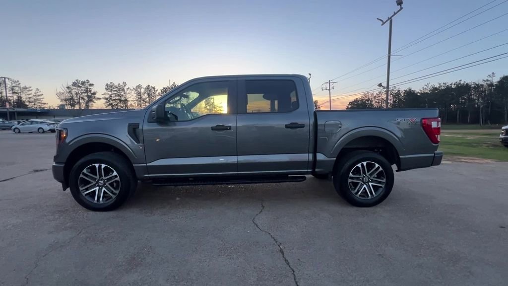 Used 2023 Ford F150 XL w/ STX Appearance Package image 3