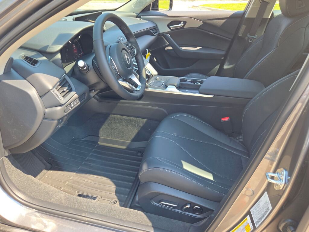 New 2025 Acura TLX Technology Package image 24